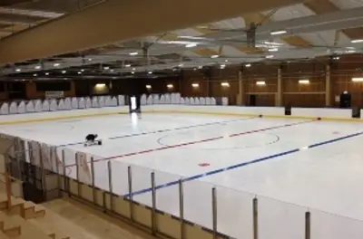 Återuppbyggnad av Gimo ishall